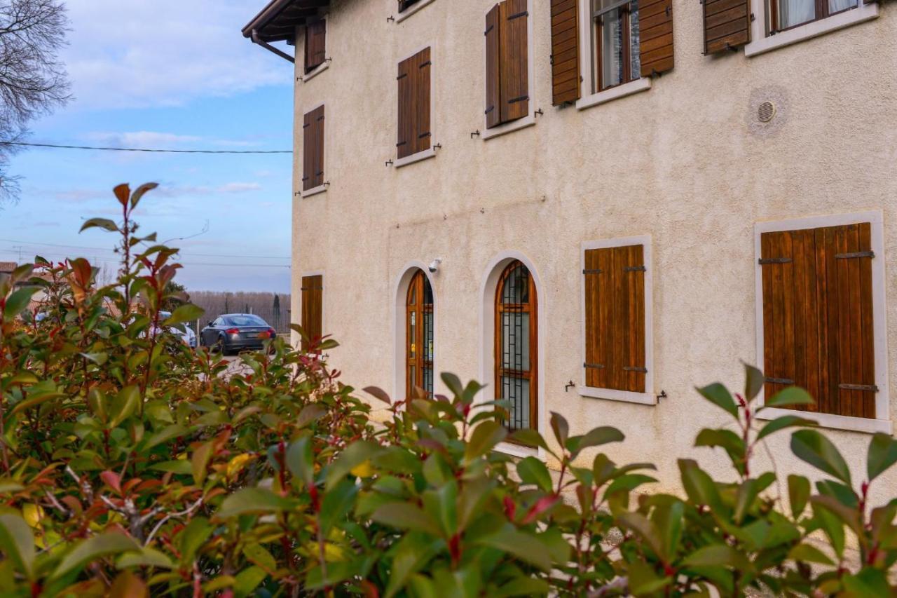 Loft Free Parking Agli Ulivi Moderno E Spazioso Peschiera del Garda Ngoại thất bức ảnh