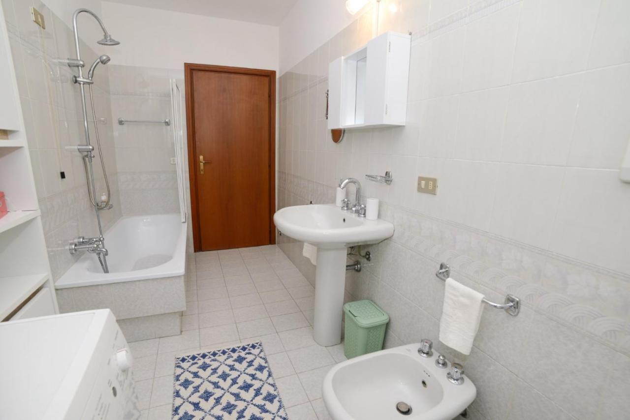 Loft Free Parking Agli Ulivi Moderno E Spazioso Peschiera del Garda Ngoại thất bức ảnh